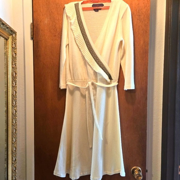 J.B Diffusion Dresses & Skirts - J.B.Diffusion gorgeous vintage faux wrap knit dress sz9/10 stretchy